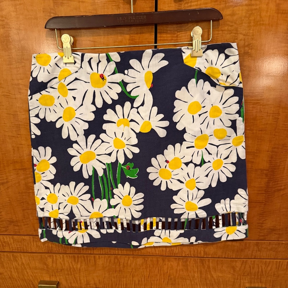 Lilly Pulitzer Originals White Label Dailey Daisies & Ladybug Skirt 8 EUC